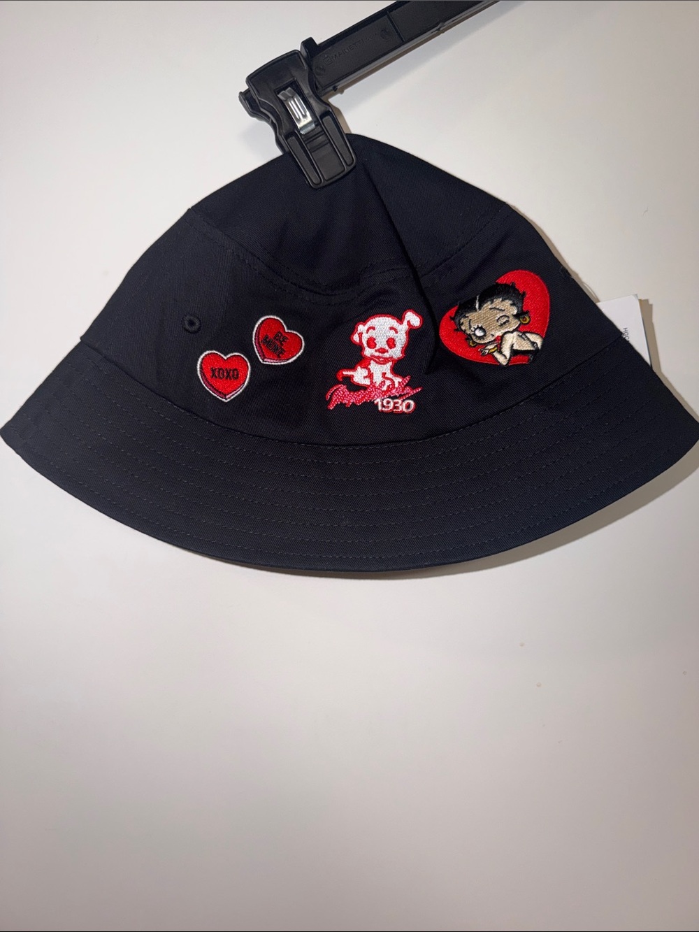 💋🧢💋 Betty Boop Black Bucket Hat with Embroidered Patches
